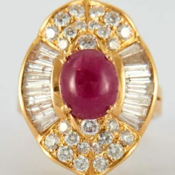 Bague Rubis cabochon Diamants