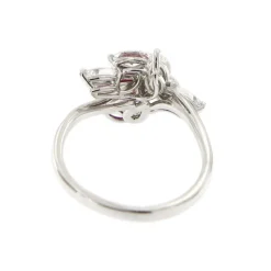 Bague rubis cabochon et diamants