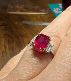 Bague Rubis 3.17ct Diamants