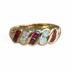 Bague rubis diamants or jaune 18 carats