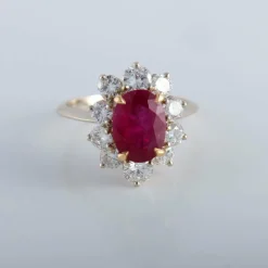 Bague rubis et diamants