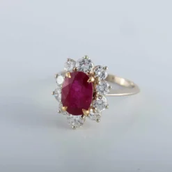 Bague rubis et diamants