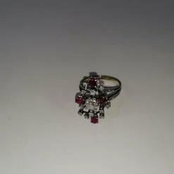 Bague rubis et diamants Année 70