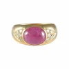 Bague rubis ovale cabochon suiffé or jaune