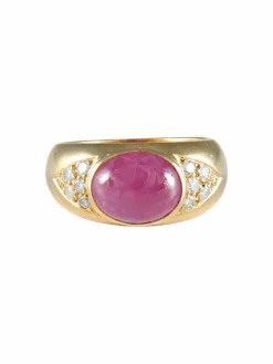 Bague rubis ovale cabochon suiffé or jaune