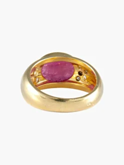 Bague rubis ovale cabochon suiffé or jaune