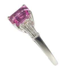Bague rubélite et diamant