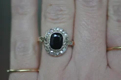 Bague saphir bleu époque victorienne