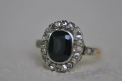 Bague saphir bleu époque victorienne