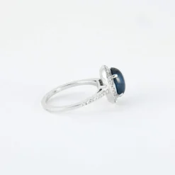 Bague Saphir cabochon Diamants