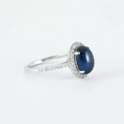 Bague Saphir cabochon Diamants