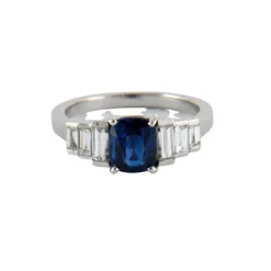 Bague Saphir coussin 1.49ct et Diamants