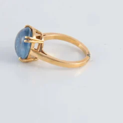 Bague Saphir de Ceylan cabochon