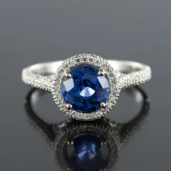 Bague saphir de ceylan et diamants