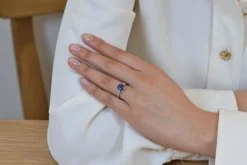 Bague saphir de 2,22cts et diamants