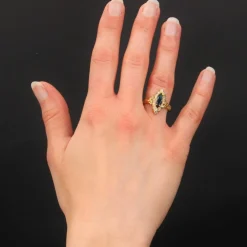 Bague saphir diamants or navette