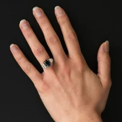 Bague saphir diamants style art déco