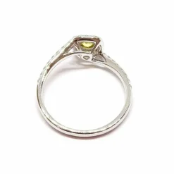 Bague saphir jaune diamants or blanc