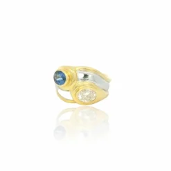Bague saphir ovale et diamant vers 1980