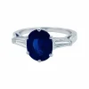 Bague saphir, platine et diamants.