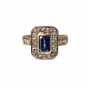 Bague saphir rectangle entourage diamants