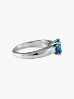 Bague Saphir rond et Diamants