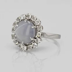 Bague saphir étoilé et diamants