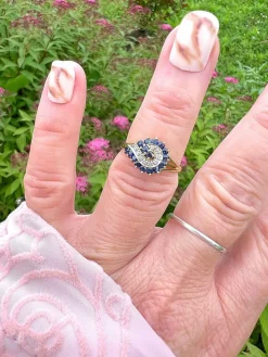 Bague saphirs diamants or