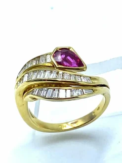 Bague serpent rubis et diamants