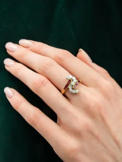 Bague Sinueuse, Rubis & Diamants, Or Jaune