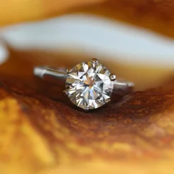 Bague solitaire Art Déco diamant