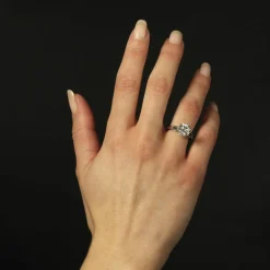 Bague solitaire Art Déco diamant