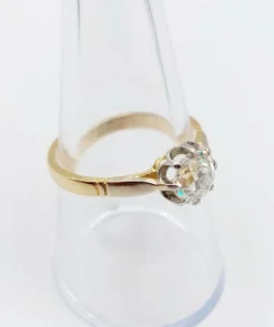 Bague solitaire art deco or jaune diamant taille ancienne