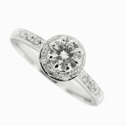 Bague solitaire avec diamants 0,84 ct