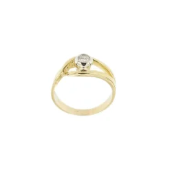 Bague solitaire avec diamant