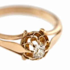 Bague solitaire avec diamant de 0,35 ct