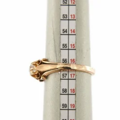 Bague solitaire avec diamant de 0,35 ct