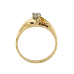 Bague solitaire contrariée avec diamant 0,30 ct