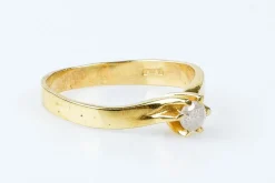 Bague solitaire 0.18ct en or massif