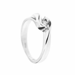 Bague solitaire diamant 0,05 ct