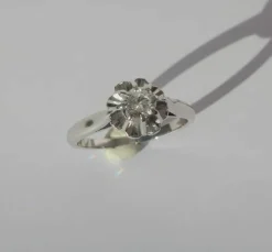 Bague solitaire diamant 0.30ct or blanc platine