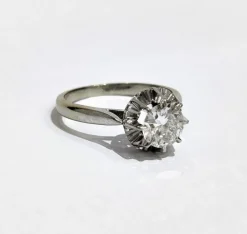 Bague solitaire diamant or blanc