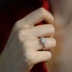 Bague Solitaire Diamant taille Coussin de 0,94cts