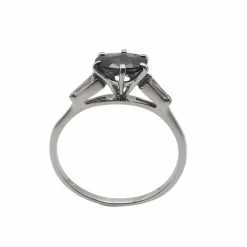Bague solitaire en or avec saphir & diamants