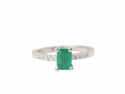 Bague solitaire en or blanc, émeraude et diamants