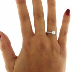 Bague solitaire en or blanc avec diamant D/VVS1 de 1,00 ct certifié IGI