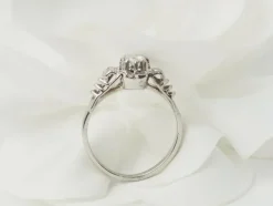 Bague solitaire en or blanc et platine, diamant 0,23ct
