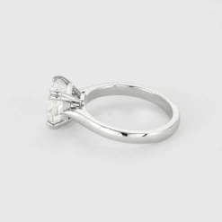Bague solitaire en or gris et diamant 3.01 carat