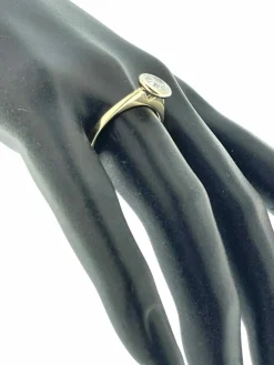 Bague solitaire en or jaune certifiée HRD