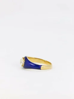 Bague solitaire émail bleu diamant taille ancienne